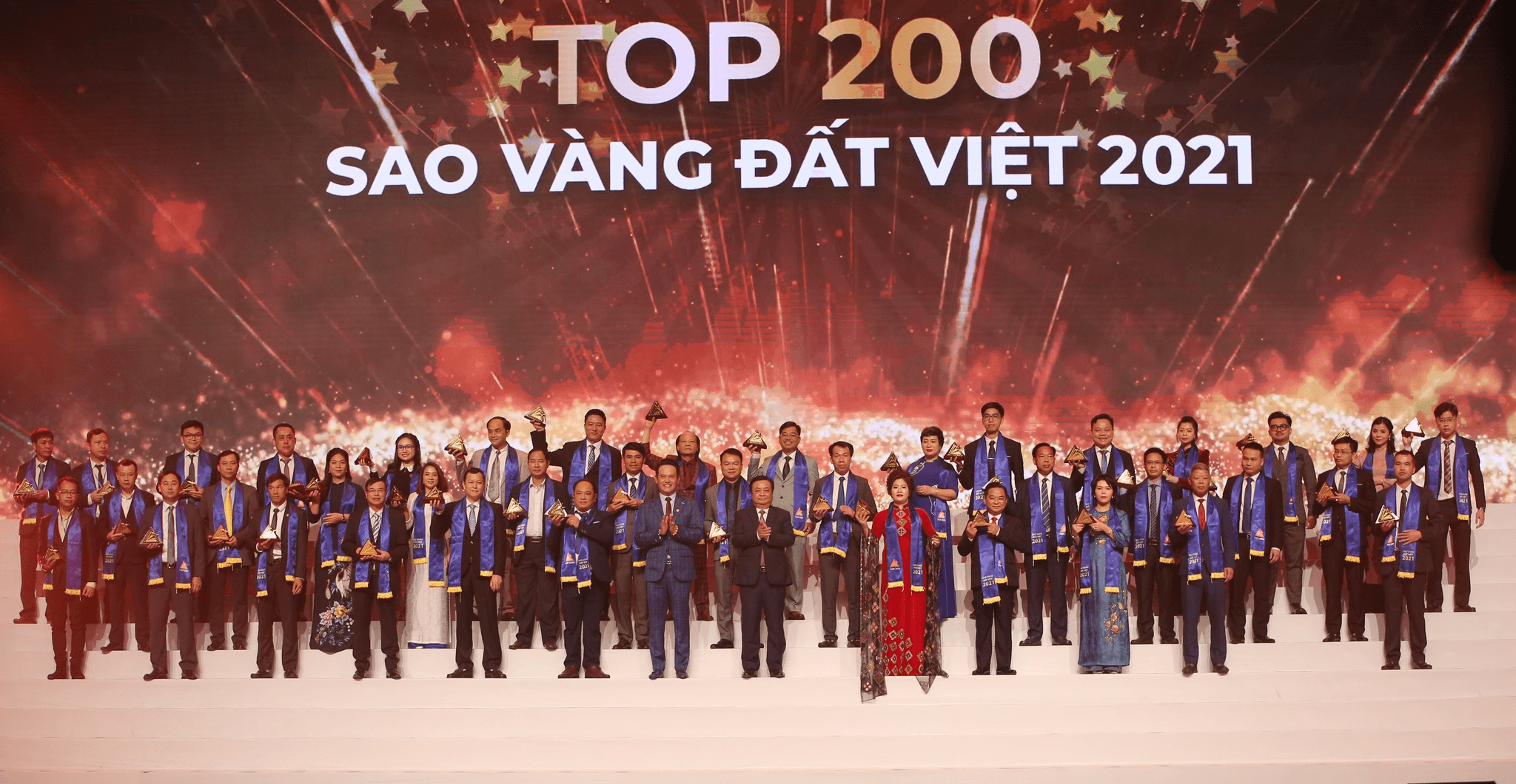 Top 200 Sao Vàng đất Việt