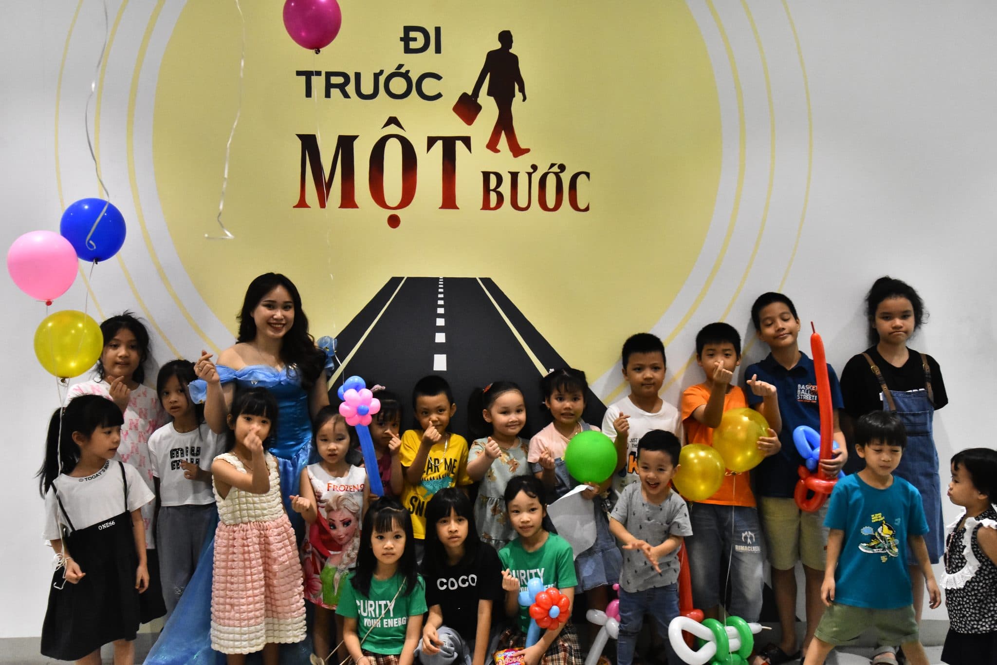 CHƯƠNG TRÌNH “SẮC MÀU TUỔI THƠ ALPHANAM” CHÀO MỪNG NGÀY QUỐC TẾ THIẾU NHI