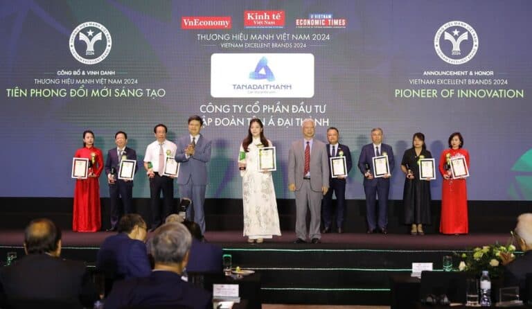 TẬP ĐOÀN TÂN Á ĐẠI THÀNH ĐÃ CÓ 10 NĂM LIÊN TIẾP VÀO TOP 10 THƯƠNG HIỆU MẠNH VIỆT NAM