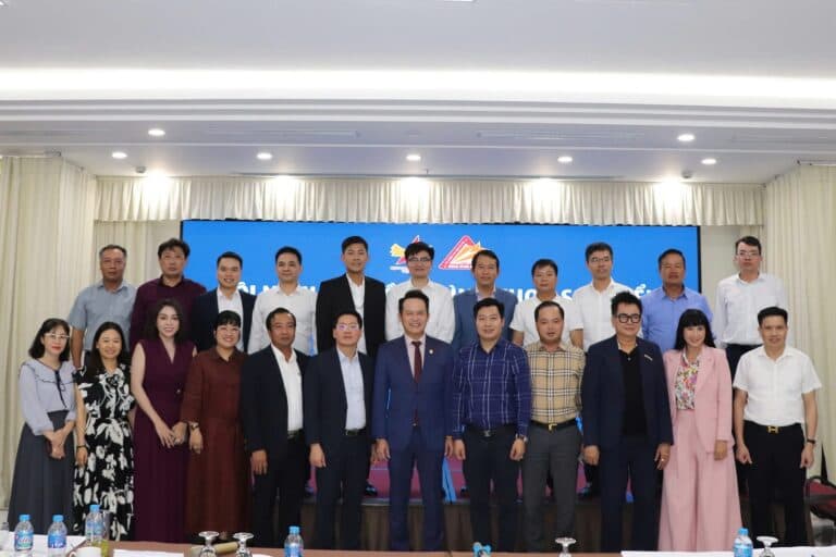 HỘI NGHỊ HỘI ĐỒNG SƠ TUYỂN GIẢI THƯỞNG SAO VÀNG ĐẤT VIỆT 2024