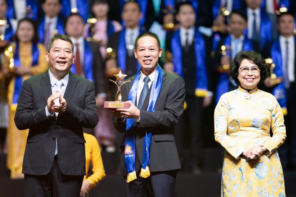 CÔNG TY CỔ PHẦN GREEN I-PARK ĐƯỢC VINH DANH SAO VÀNG ĐẤT VIỆT 2024