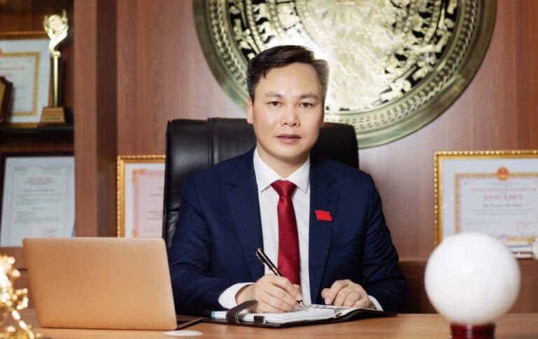 A. Nguyễn Văn Luyến