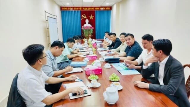 ĐOÀN DOANH NGHIỆP SAO VÀNG ĐẤT VIỆT LÀM VIỆC VỚI SỞ KẾ HOẠCH VÀ ĐẦU TƯ TỈNH ĐỒNG NAI