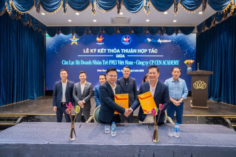 TỔ CHỨC THÀNH CÔNG CHƯƠNG TRÌNH GIAO LƯU – TỌA ĐÀM SỐ ĐẶC BIỆT, CHỦ ĐỀ: “KẾT NỐI DOANH NHÂN – VƯƠN RA BIỂN LỚN”