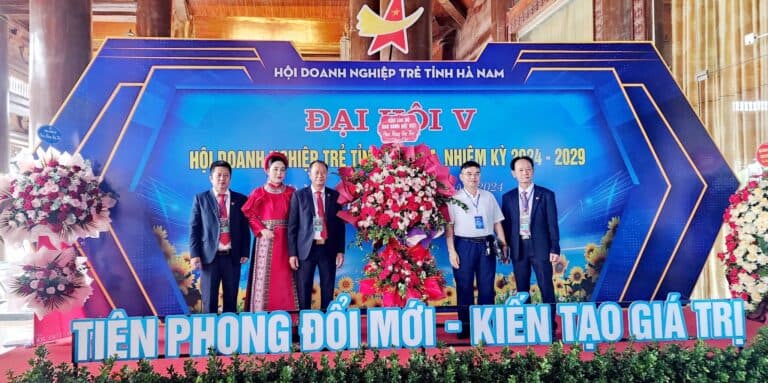 CLB SAO VÀNG ĐẤT VIỆT DỰ VÀ CHÚC MỪNG ĐẠI HỘI DOANH NGHIỆP TRẺ TỈNH HÀ NAM LẦN THỨ V, NHIỆM KỲ 2024 -2029