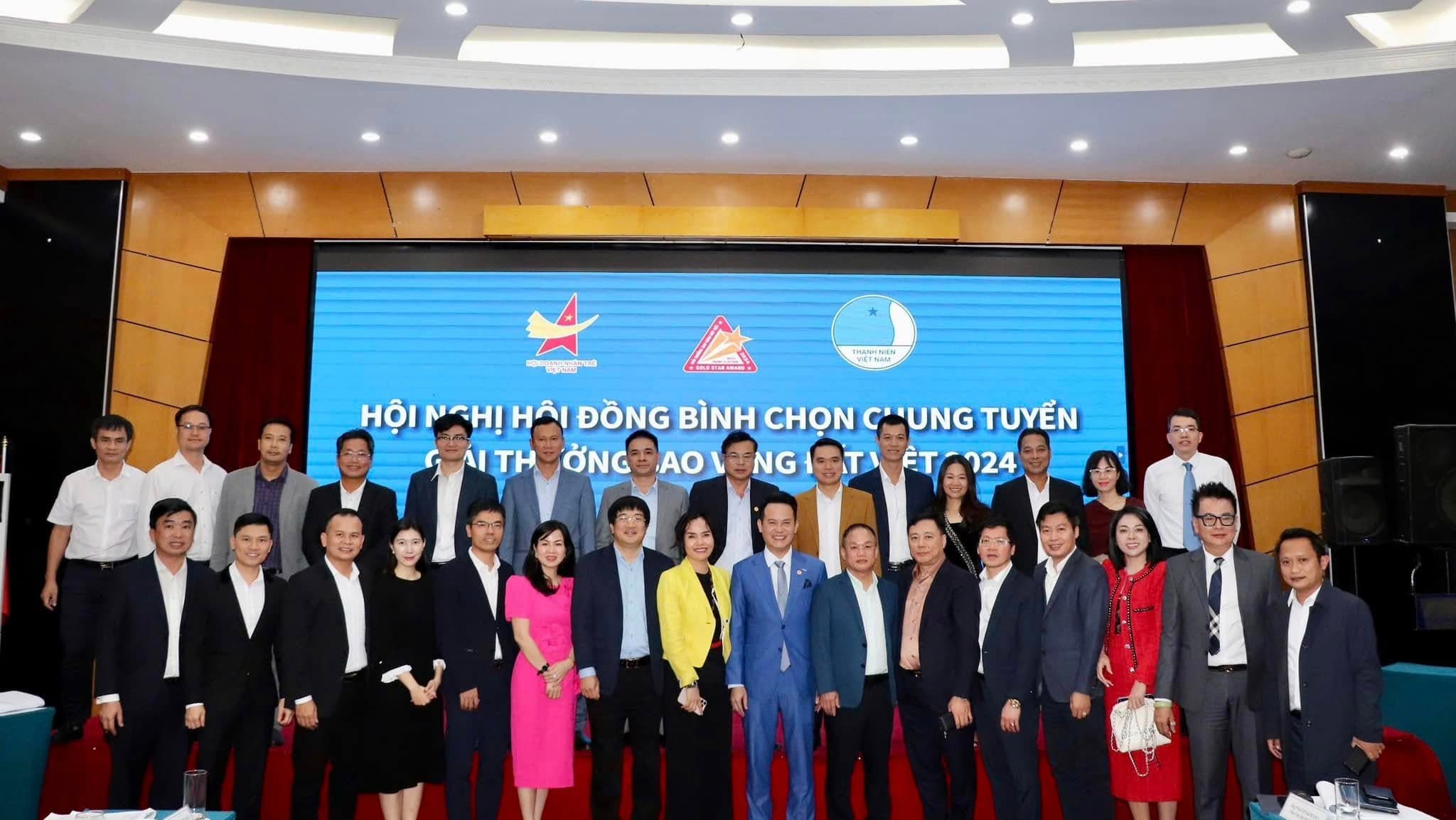 CHUNG TUYỂN GIẢI THƯỞNG SAO VÀNG ĐẤT VIỆT 2024 LỰA CHỌN TOP10/TOP100/TOP200