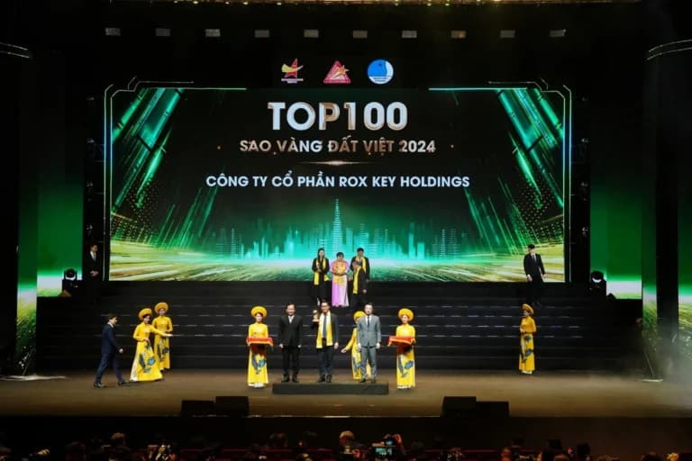 CÔNG TY CỔ PHẦN ROW KEY HOLDINGS LẦN THỨ HAI VINH DỰ NHẬN GIẢI THƯỞNG SAO VÀNG ĐẤT VIỆT