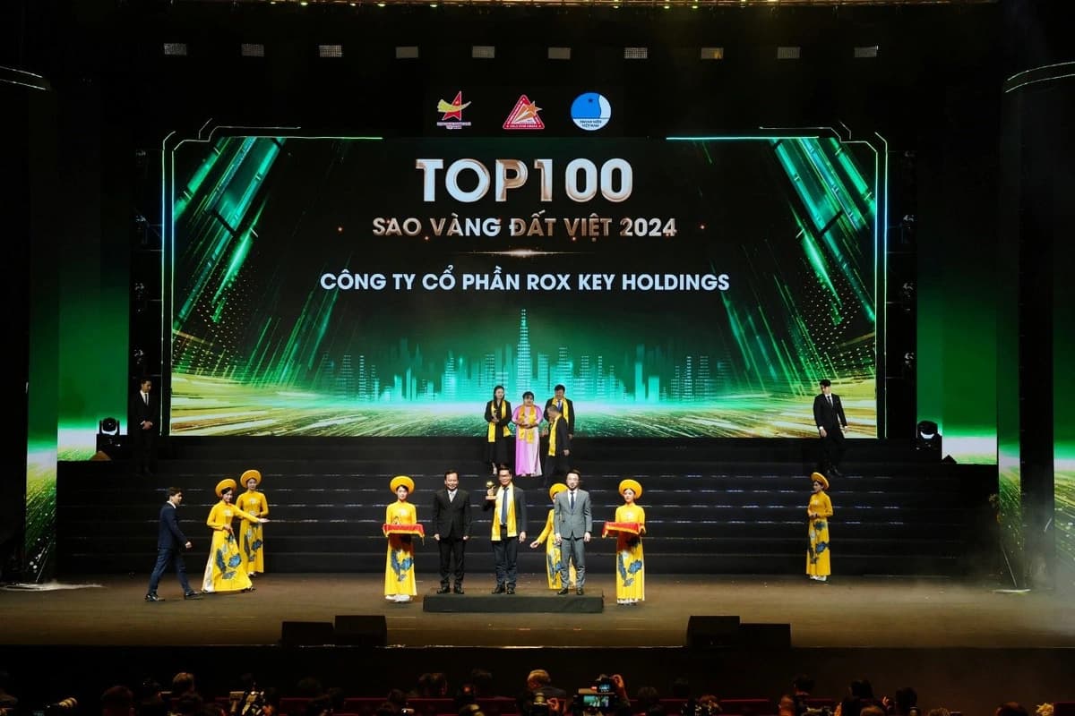 CÔNG TY CỔ PHẦN ROW KEY HOLDINGS LẦN THỨ HAI VINH DỰ NHẬN GIẢI THƯỞNG SAO VÀNG ĐẤT VIỆT