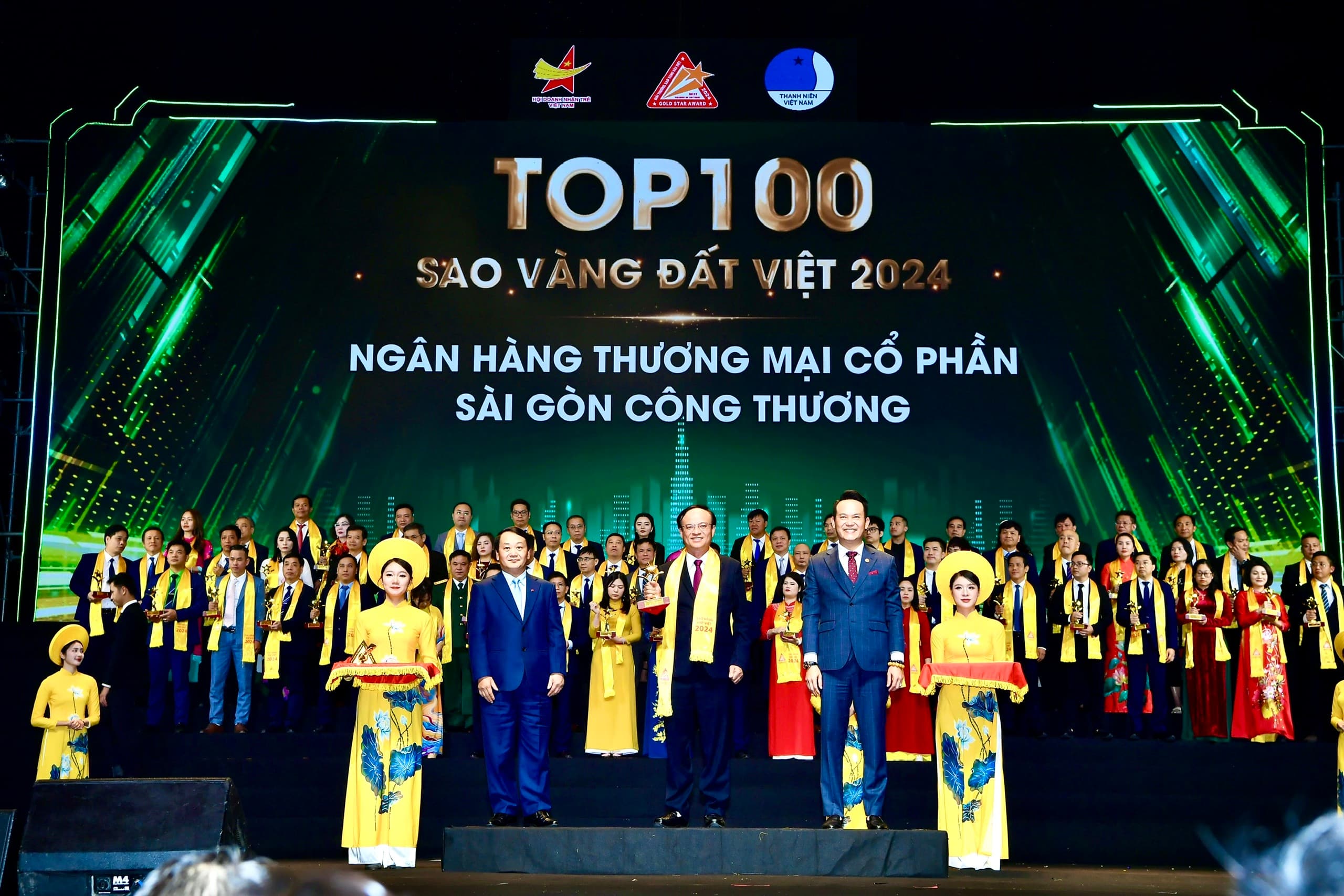 SAIGON BANK LẦN THỨ 4 ĐƯỢC VINH DANH GIẢI THƯỞNG SAO VÀNG ĐẤT VIỆT