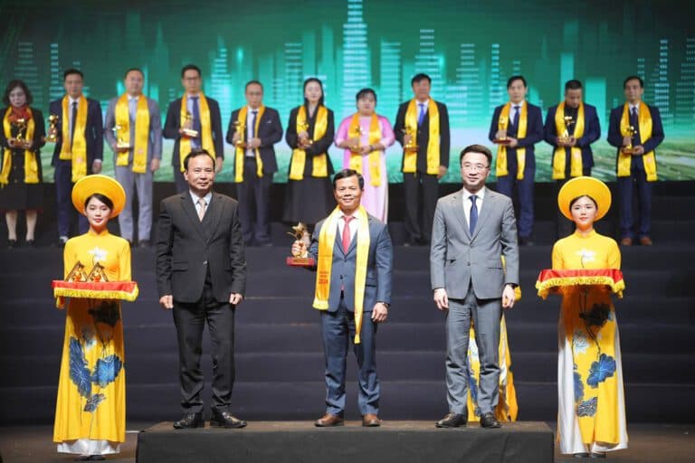 VISSAI ĐƯỢC VINH DANH GIẢI TTHƯỞNG SAO VÀNG ĐẤT VIỆT
