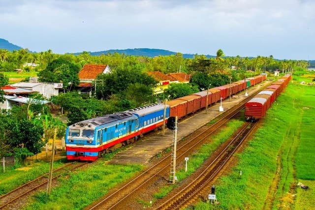 Vỡ nhiều mục tiêu phát triển giao thông vận tải đường sắt